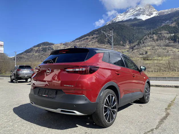 Opel Grandland X 1.6 T PHEV Ultimate