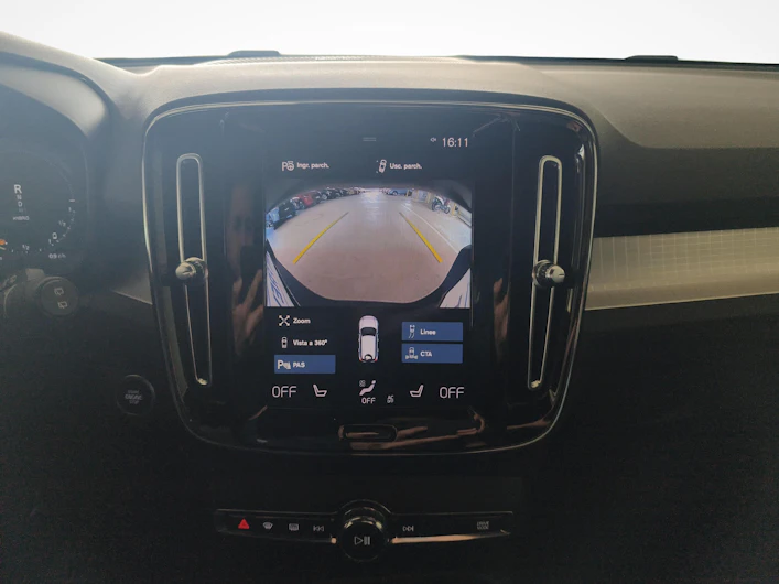 Fahrzeugbild VOLVO XC40