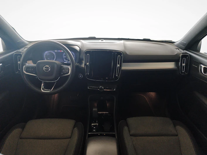 Fahrzeugbild VOLVO XC40