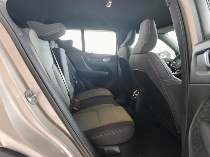 Fahrzeugbild VOLVO XC40