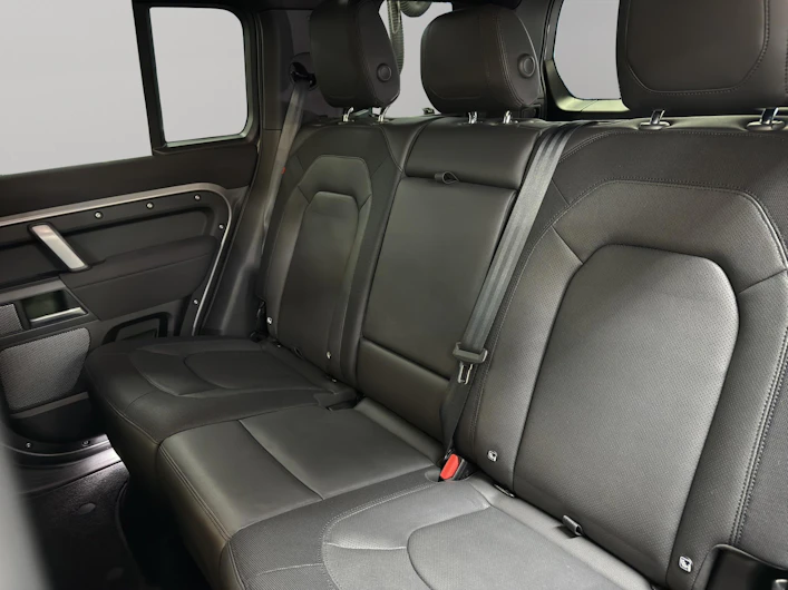 immagine del veicolo LAND ROVER DEFENDER