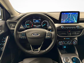 https://vehicle.imgix.net/4193603/0f2578dd-349c-4ba6-9315-73cac618d9d8.jpg