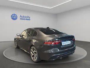 Jaguar XE 2.0 T 300 Sport AWD
