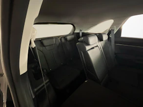 https://vehicle.imgix.net/4193614/cb9e9435-c5bf-4e33-8cab-489259f8ee29.jpg