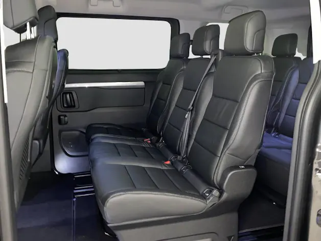Peugeot Traveller Standard Business VIP 2.0 BlueHDi