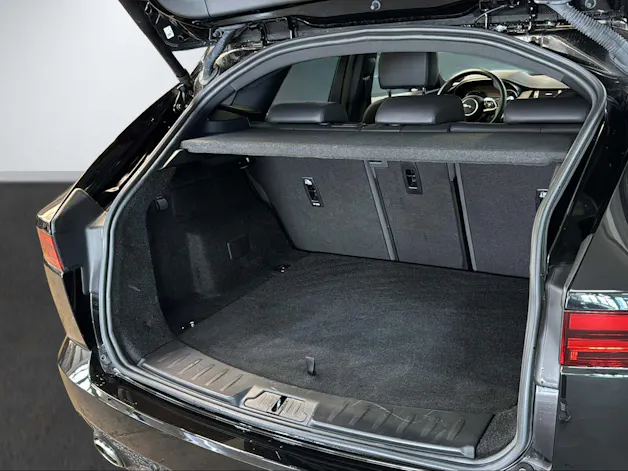 Jaguar E-Pace 2.0 I4 200 SE AWD