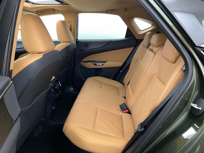 Vehicle image LEXUS NX