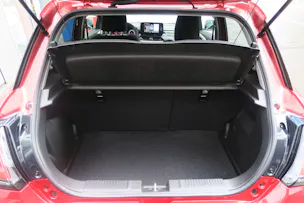 Suzuki Swift 1.2 Sakura Hybrid 4x4