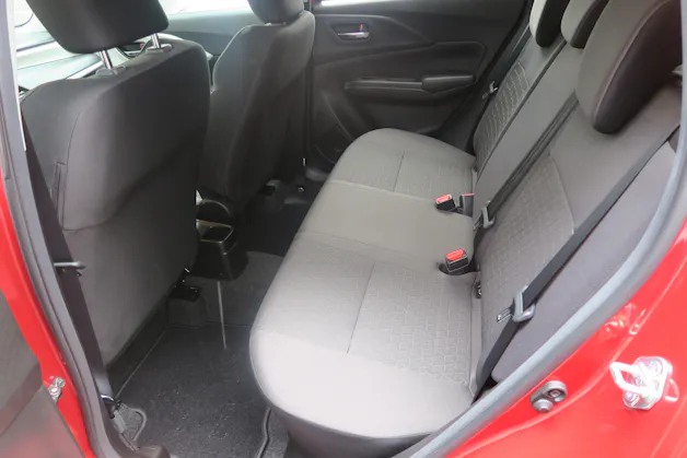 Suzuki Swift 1.2 Sakura Hybrid 4x4