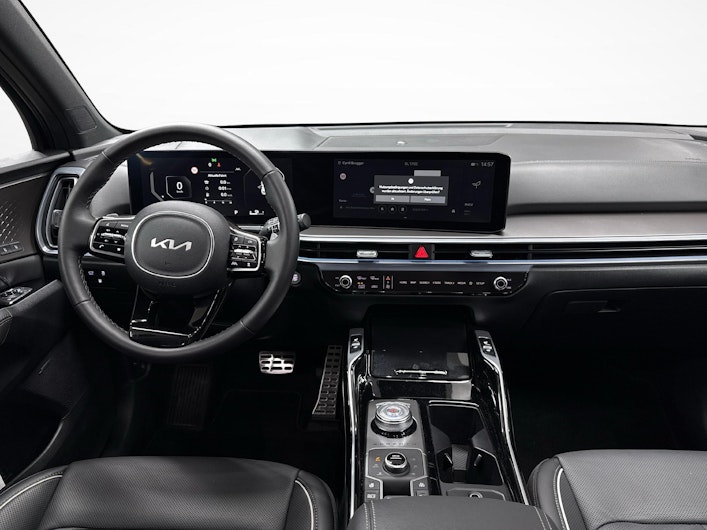 Vehicle image KIA SORENTO