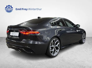 Fahrzeugbild JAGUAR XE 2.0 T 300 Sport AWD