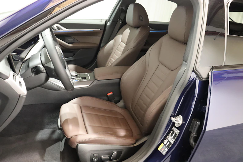 image du véhicule BMW i4