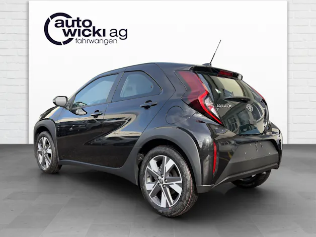 Toyota Aygo X 1.5 VVT-i HSD Comfort