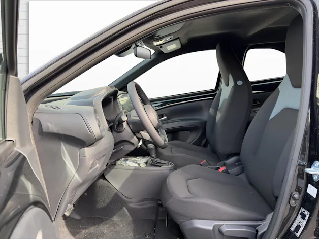 Toyota Aygo X 1.5 VVT-i HSD Comfort