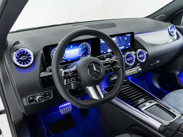 Mercedes-Benz GLA 200 Night Star