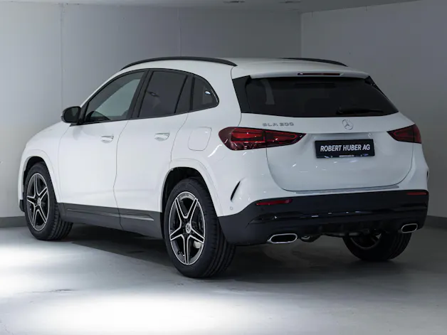 Mercedes-Benz GLA 200 Night Star