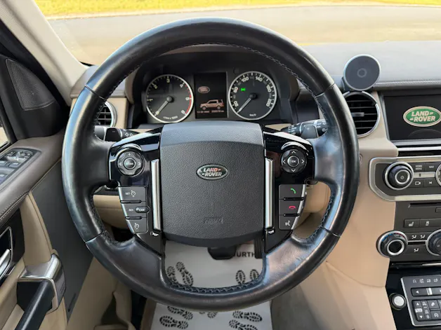 Land Rover Discovery 3.0 SDV6 256 HSE