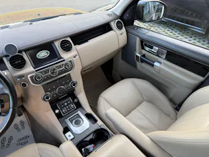 Land Rover Discovery 3.0 SDV6 256 HSE