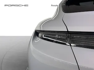 Porsche Taycan Turbo Sport Turismo