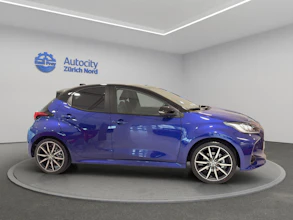 https://vehicle.imgix.net/4193869/77d272ff-1216-42b9-9e5f-e5c5d6a65539.jpg