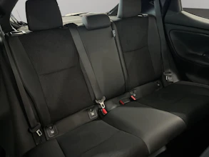 https://vehicle.imgix.net/4193869/921cfb74-512d-4572-a34c-bb85f8f9162a.jpg