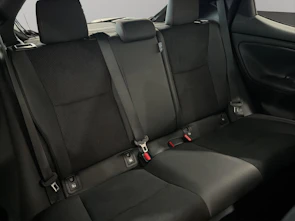 Fahrzeugbild TOYOTA Yaris 1.5 VVT-i HSD GR Sport