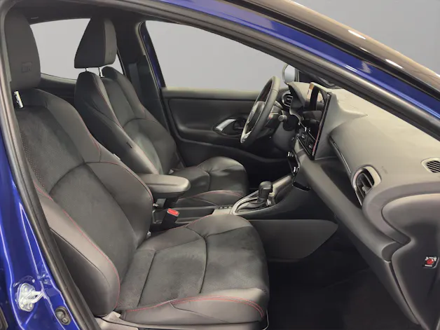 Toyota Yaris 1.5 VVT-i HSD GR Sport
