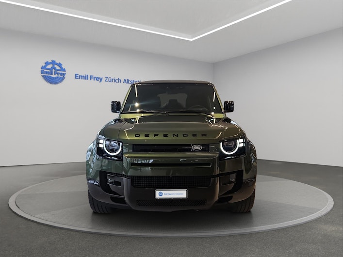 Vehicle image LAND ROVER DEFENDER