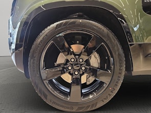 Vehicle image LAND ROVER Defender 110 2.0 P300e X-Dynamic SE (Plug-in Hybrid)