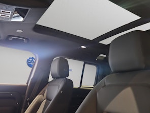 Vehicle image LAND ROVER Defender 110 2.0 P300e X-Dynamic SE (Plug-in Hybrid)