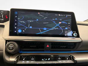 Toyota Prius 2.0 Plug-In-Hybrid Style