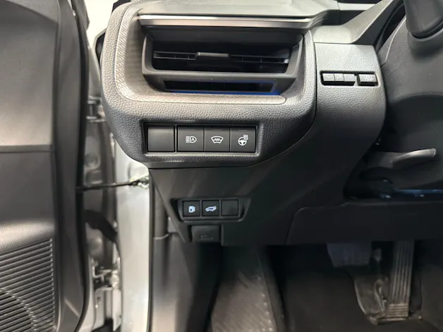 Toyota Prius 2.0 Plug-In-Hybrid Style