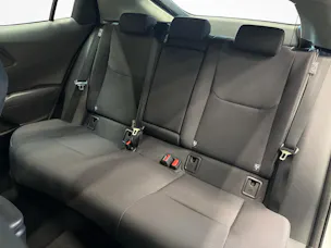 Toyota Prius 2.0 Plug-In-Hybrid Style