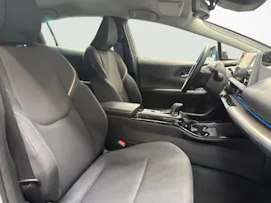 Toyota Prius 2.0 Plug-In-Hybrid Style