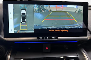 Fahrzeugbild TOYOTA C-HR 2.0 HEV Style 4x4