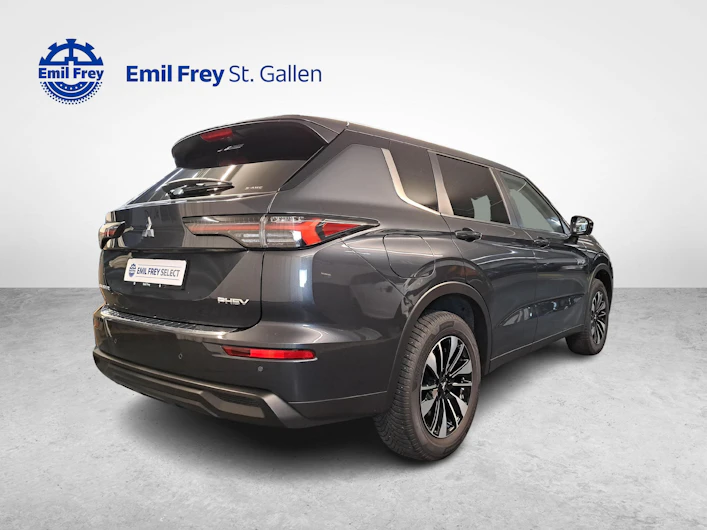 Fahrzeugbild MITSUBISHI OUTLANDER