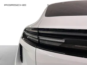 Porsche Macan Turbo