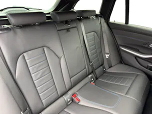 BMW 320d xDrive SAG Touring