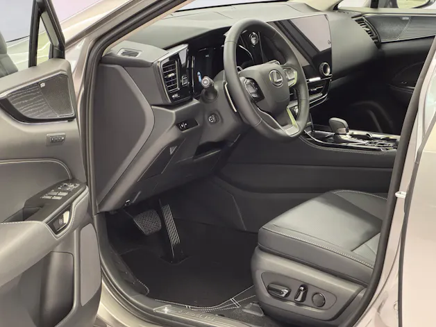 Lexus NX 450h+ Excellence