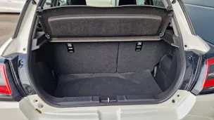 Suzuki Swift 1.2 Sakura Hybrid 4x4