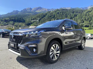 Suzuki S-Cross 1.4 T Compact Top Hybrid 4x4
