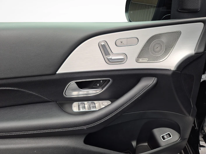image du véhicule MERCEDES-BENZ GLE 400
