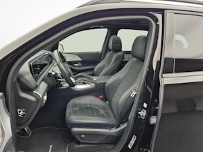 https://vehicle.imgix.net/4194208/90413684-0aa1-48fc-9c0c-1901d0efb8d7.jpg