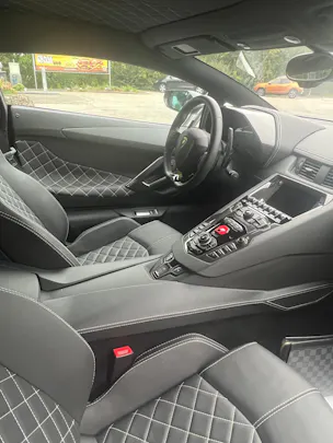 Lamborghini Aventador S LP740-4 Coupé E-Gear