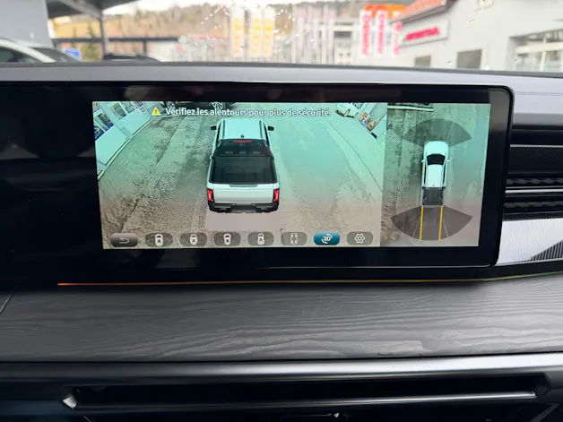 KGM -SsangYong Musso 80,6 kWh Blackline 4WD