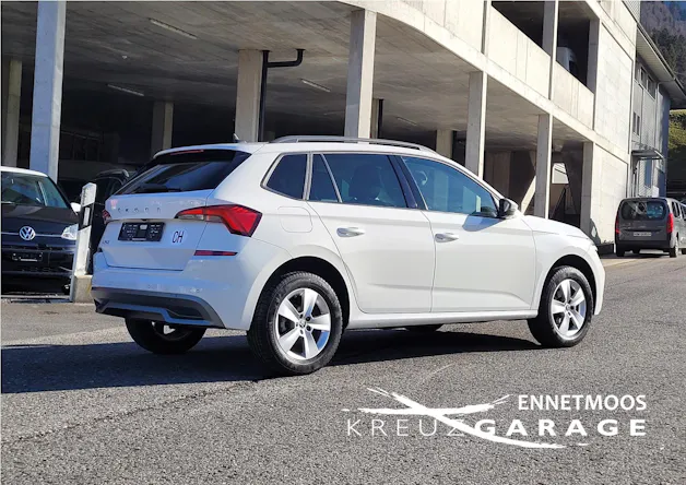 Škoda Kamiq 1.0 TSI Ambition DSG *Rückfahrkamera+8-fach bereift m. Pneu*