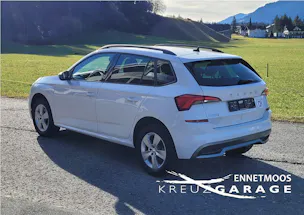 Škoda Kamiq 1.0 TSI Ambition DSG *Rückfahrkamera+8-fach bereift m. Pneu*