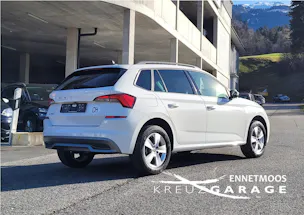 Škoda Kamiq 1.0 TSI Ambition DSG *Rückfahrkamera+8-fach bereift m. Pneu*