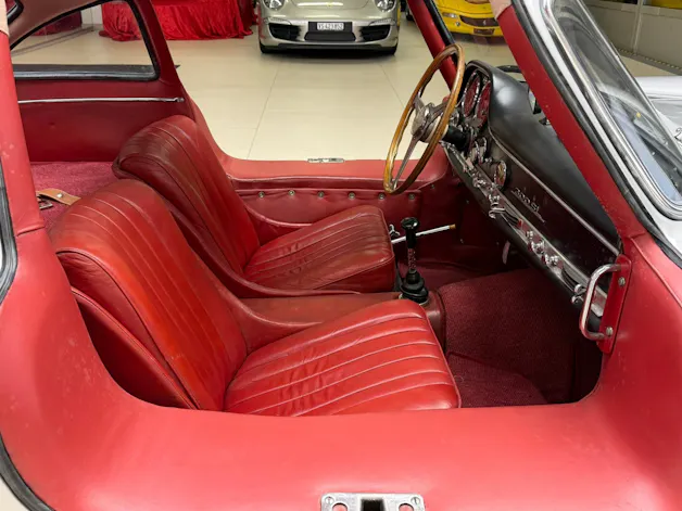 Mercedes-Benz 300 SL