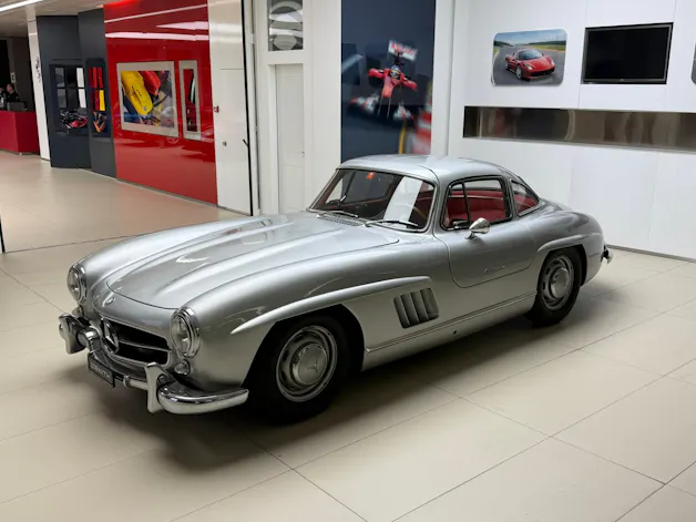 Mercedes-Benz 300 SL